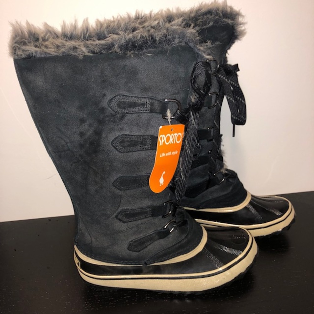Sporto NWT winter snow and ski boots size 7